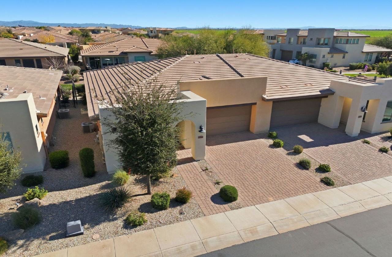35989 N Kennedia Ln - Photo 6 of 44
