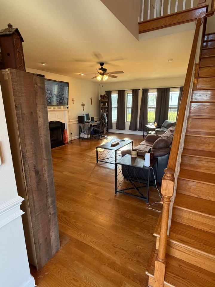 303 Glenn Laurel Dr - Photo 3 of 14