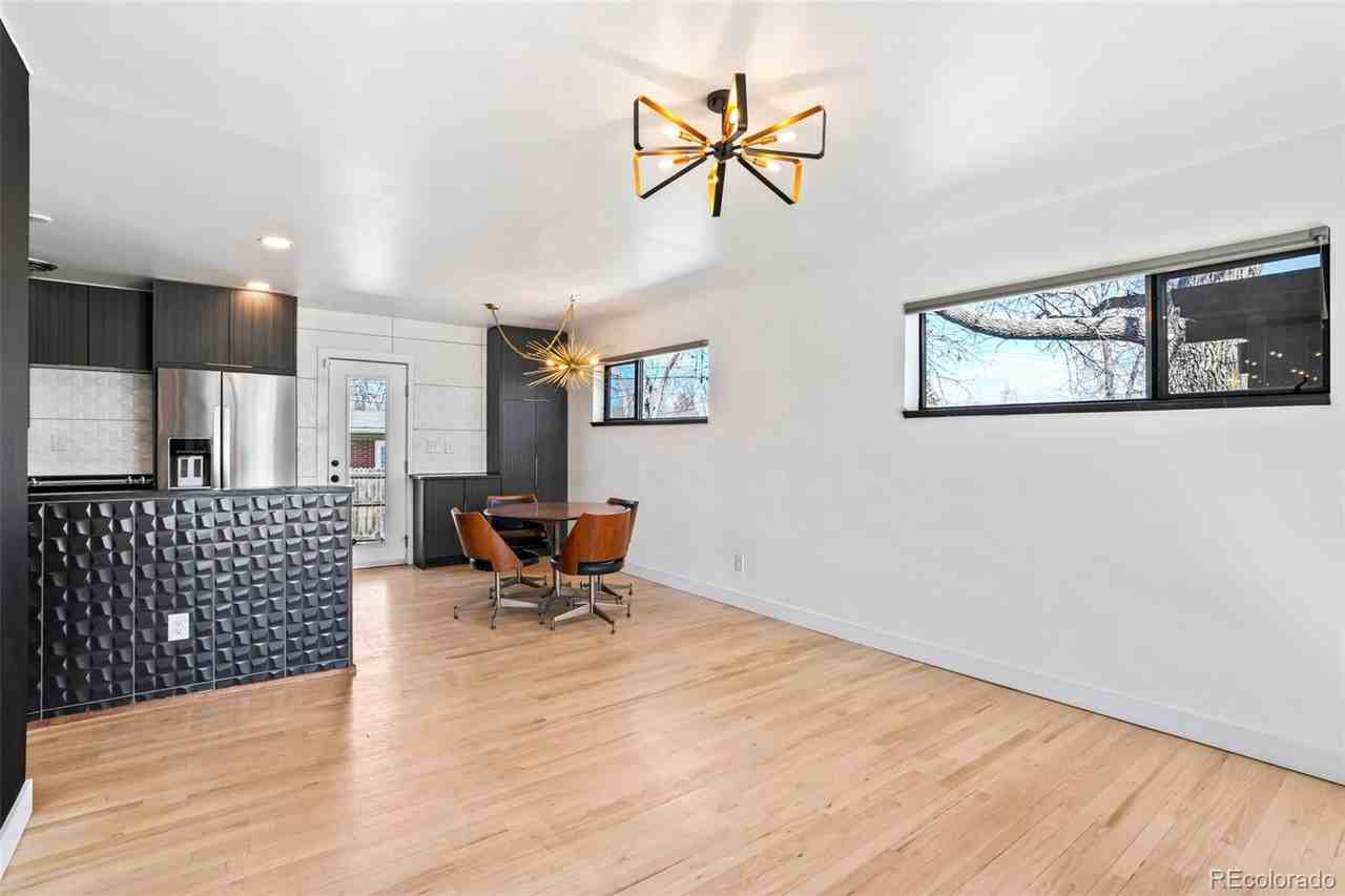 9309 Highland Pl - Photo 6 of 31