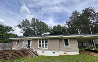 featured image of 110 Stone Creek Dr