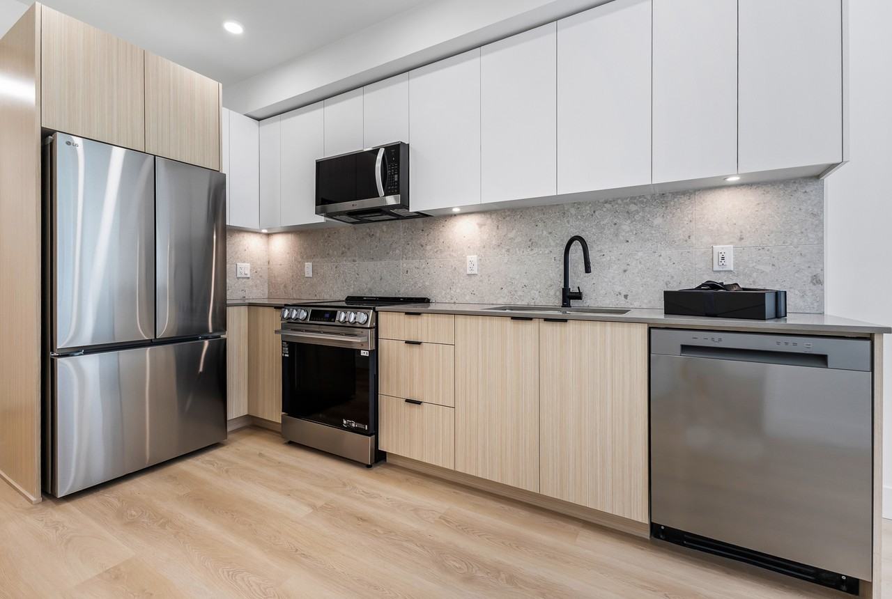 13455 94a Ave - Photo 7 of 31