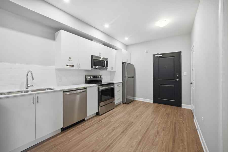 2396 Cléroux Cres - Photo 3 of 13