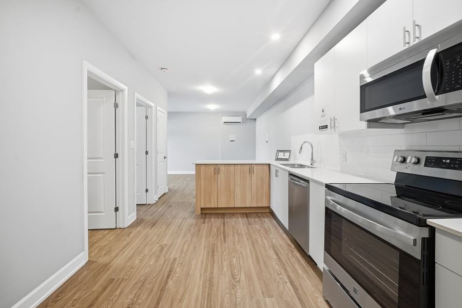 2396 Cléroux Cres - Photo 4 of 13