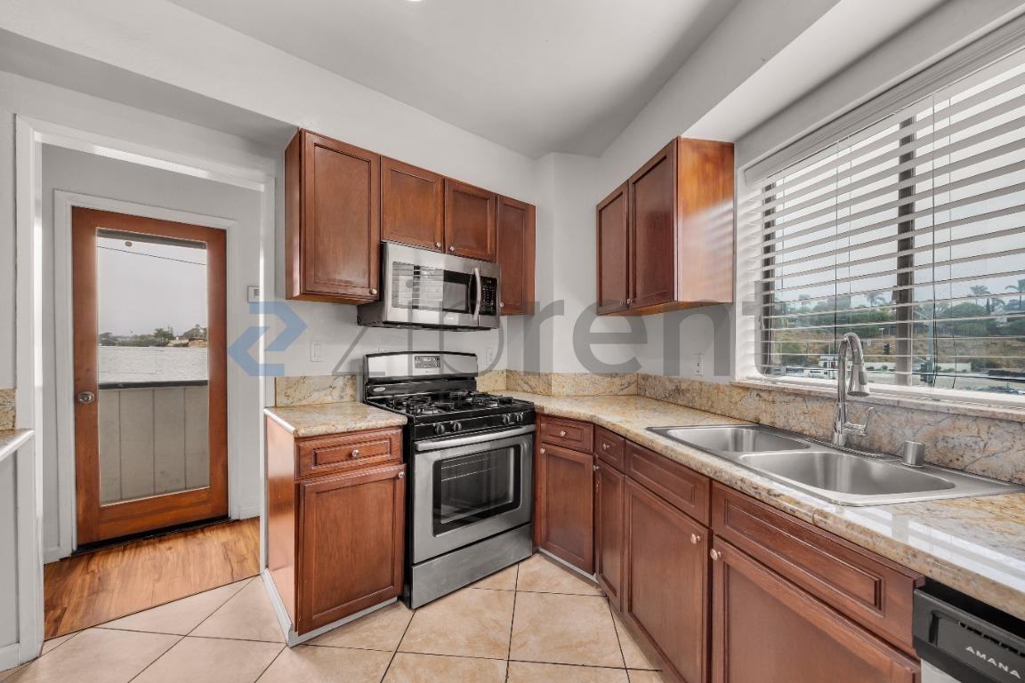 4239 Massachusetts Ave - Photo 4 of 16