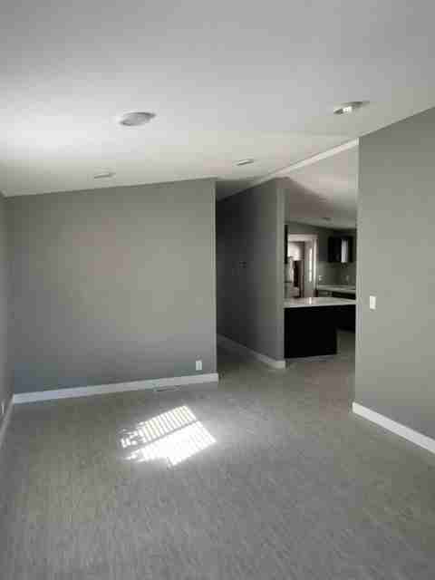 238 Southwest - Photo 3 of 25