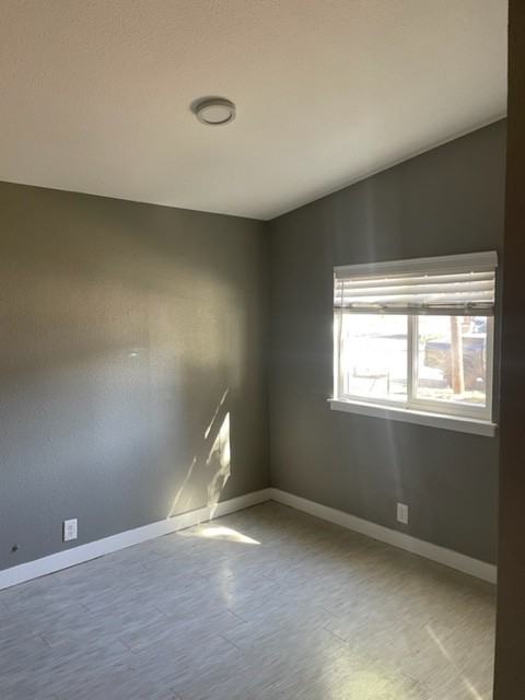 238 Southwest - Photo 7 of 25