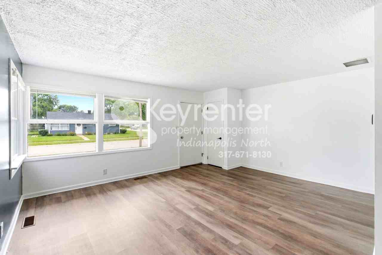 102 Murphy Ln - Photo 4 of 13