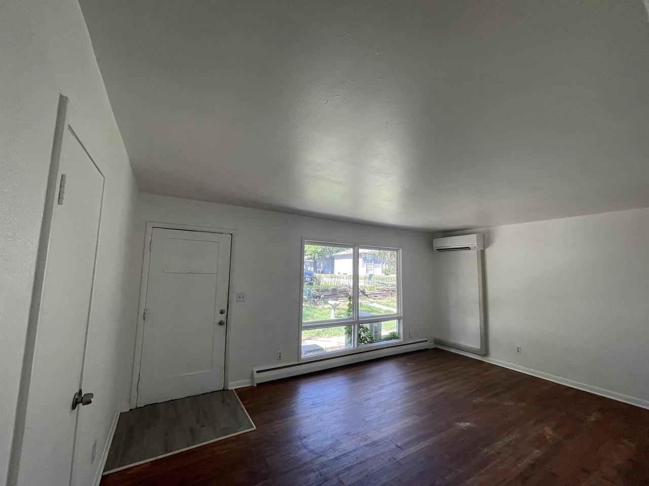 5913 Nw Bell Rd #1 - Photo 7 of 15