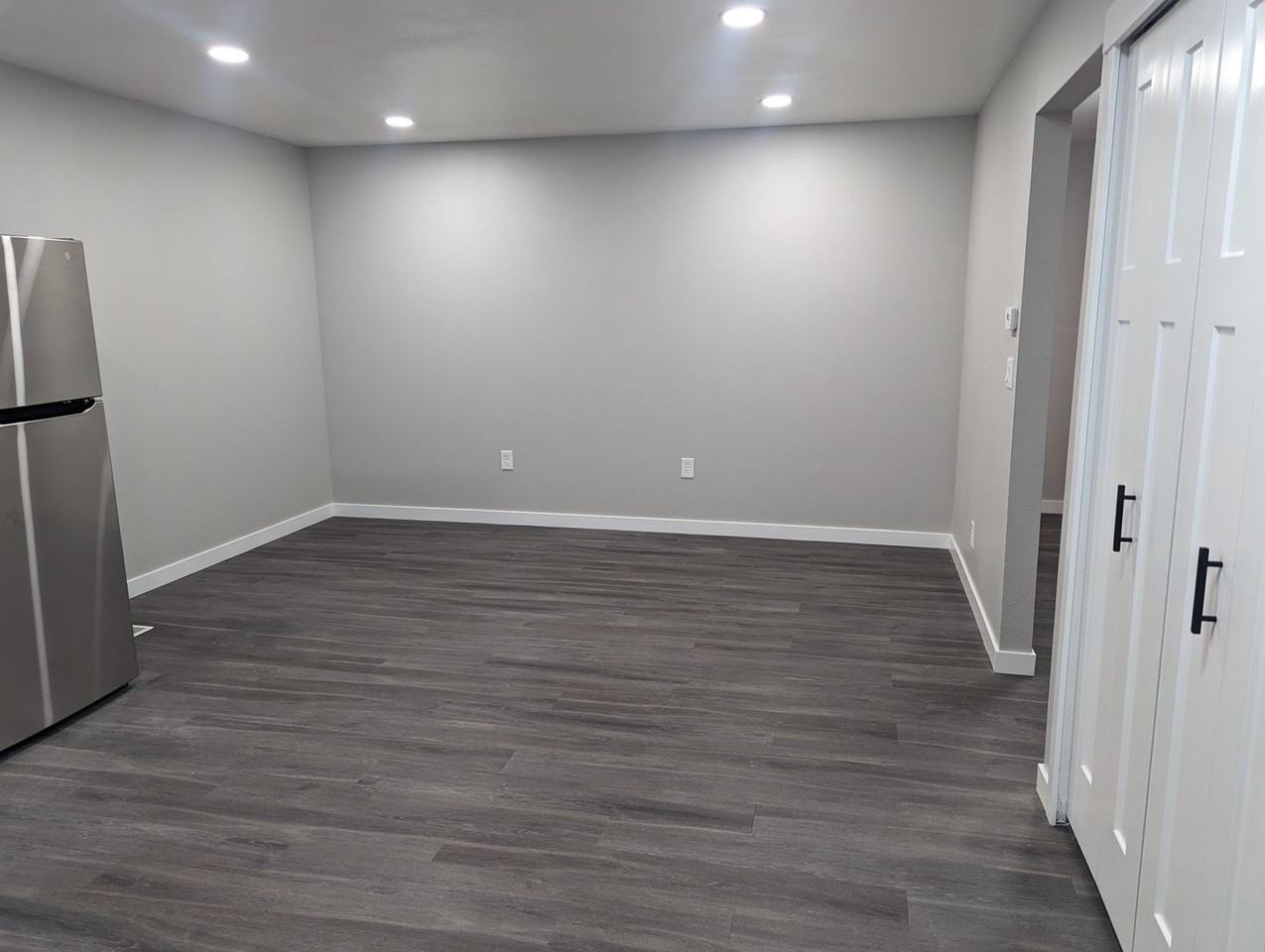 4380 Harrison Blvd. - Photo 5 of 46