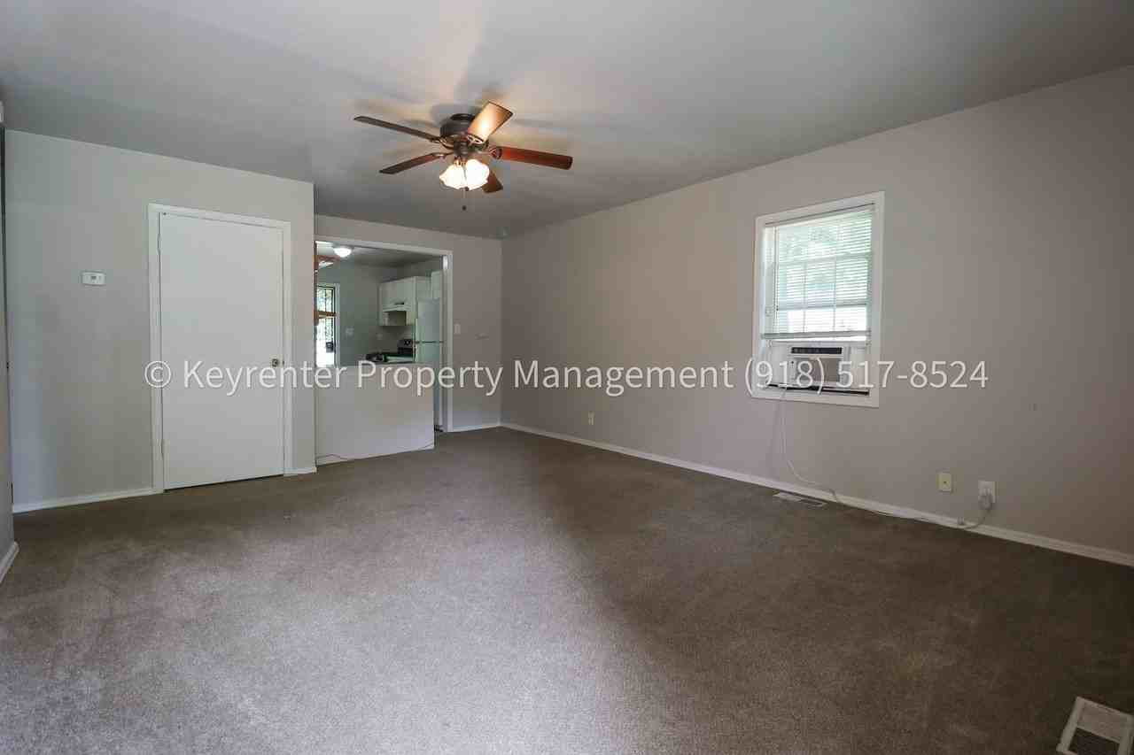 2144 N Garrison Pl - Photo 3 of 16