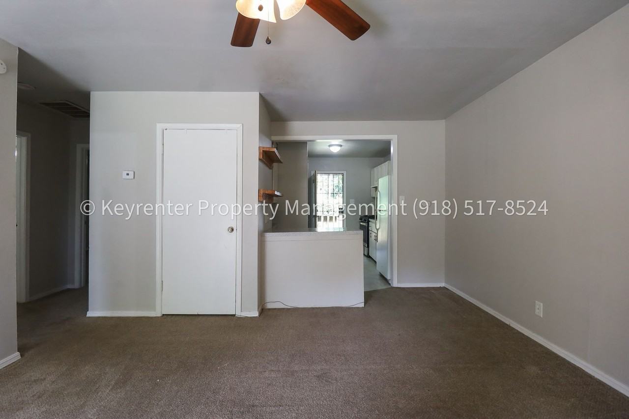 2144 N Garrison Pl - Photo 5 of 16