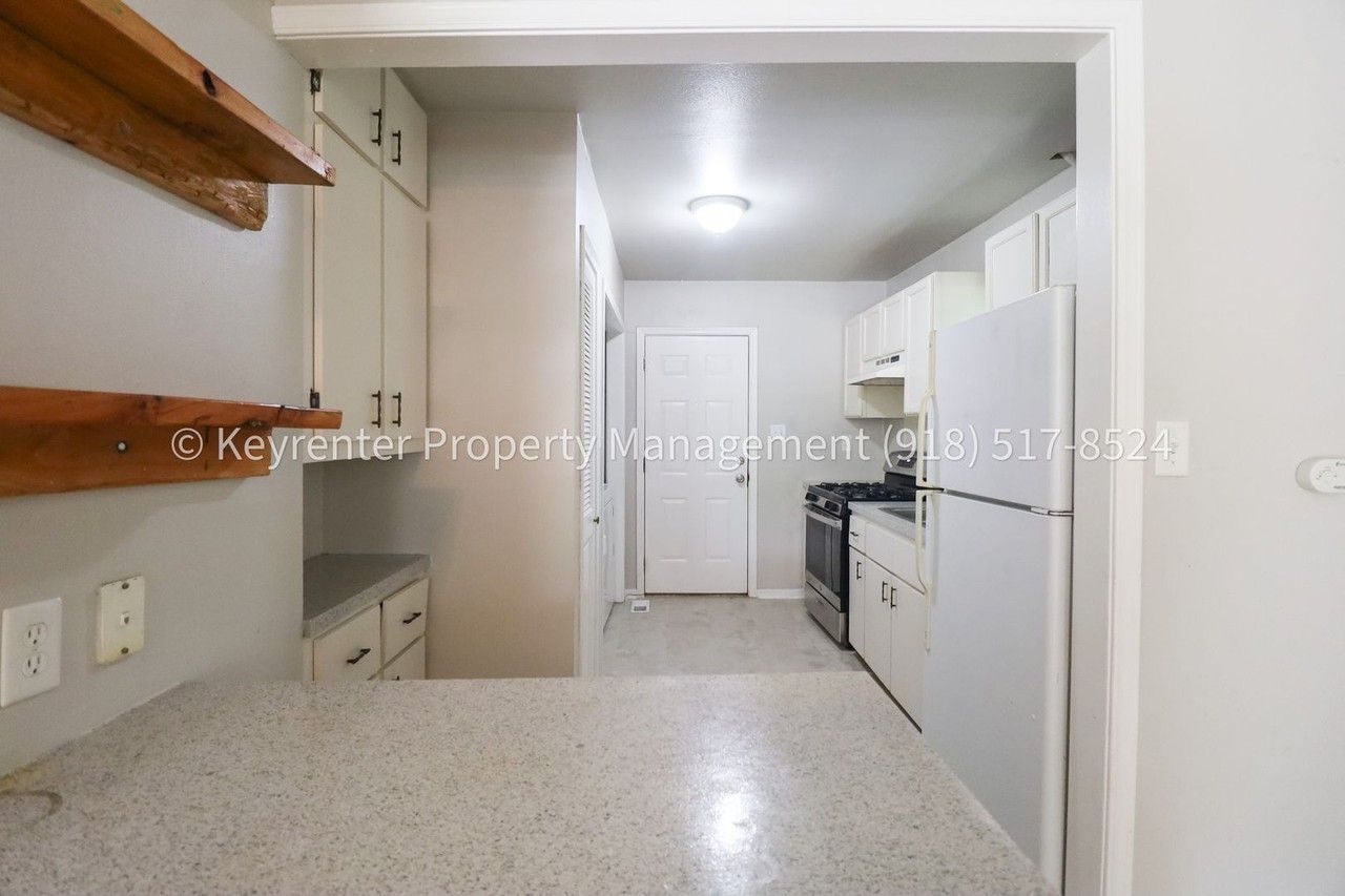 2144 N Garrison Pl - Photo 6 of 16