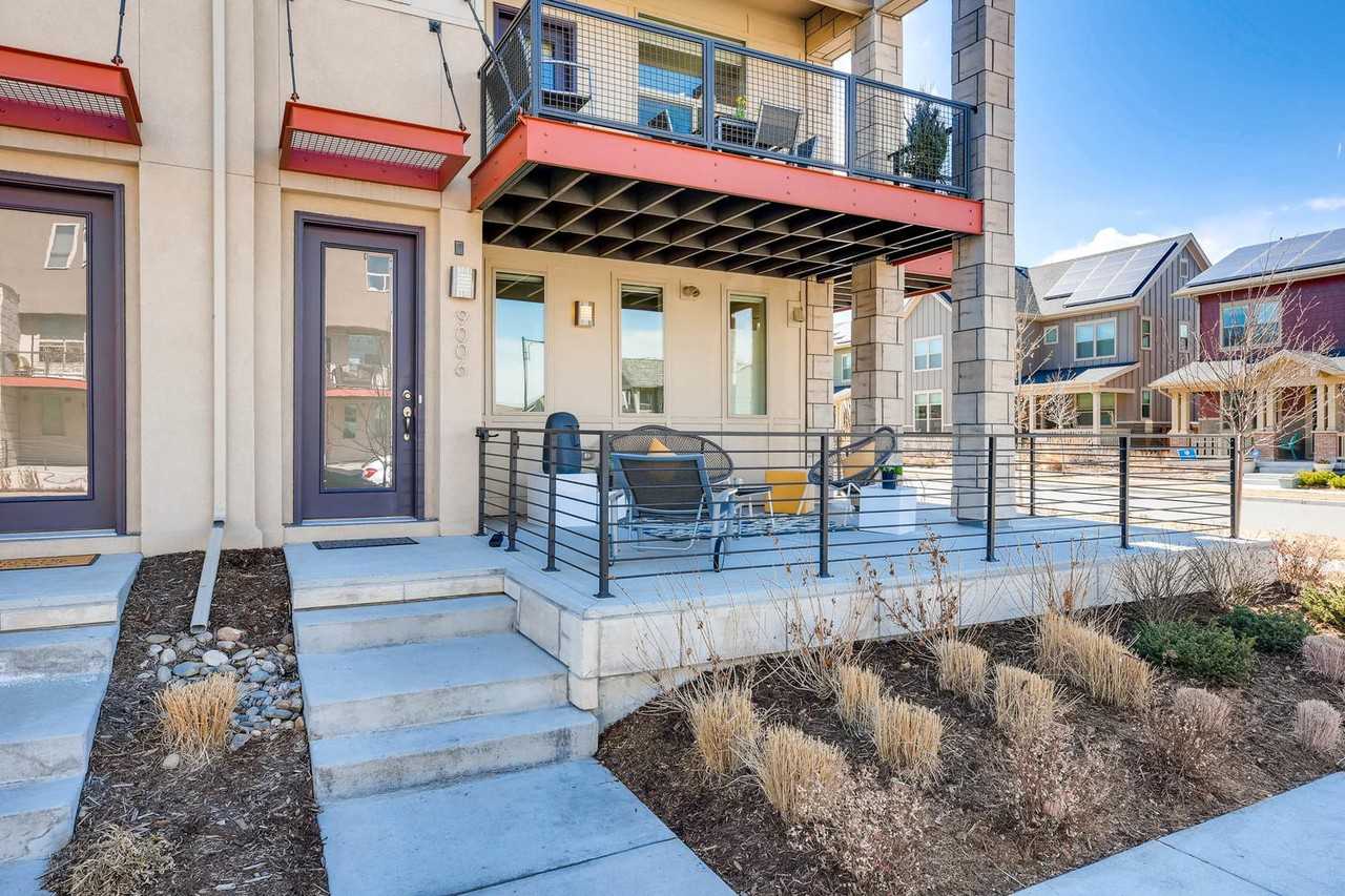 9006 E 50th Ave - Photo 2 of 24