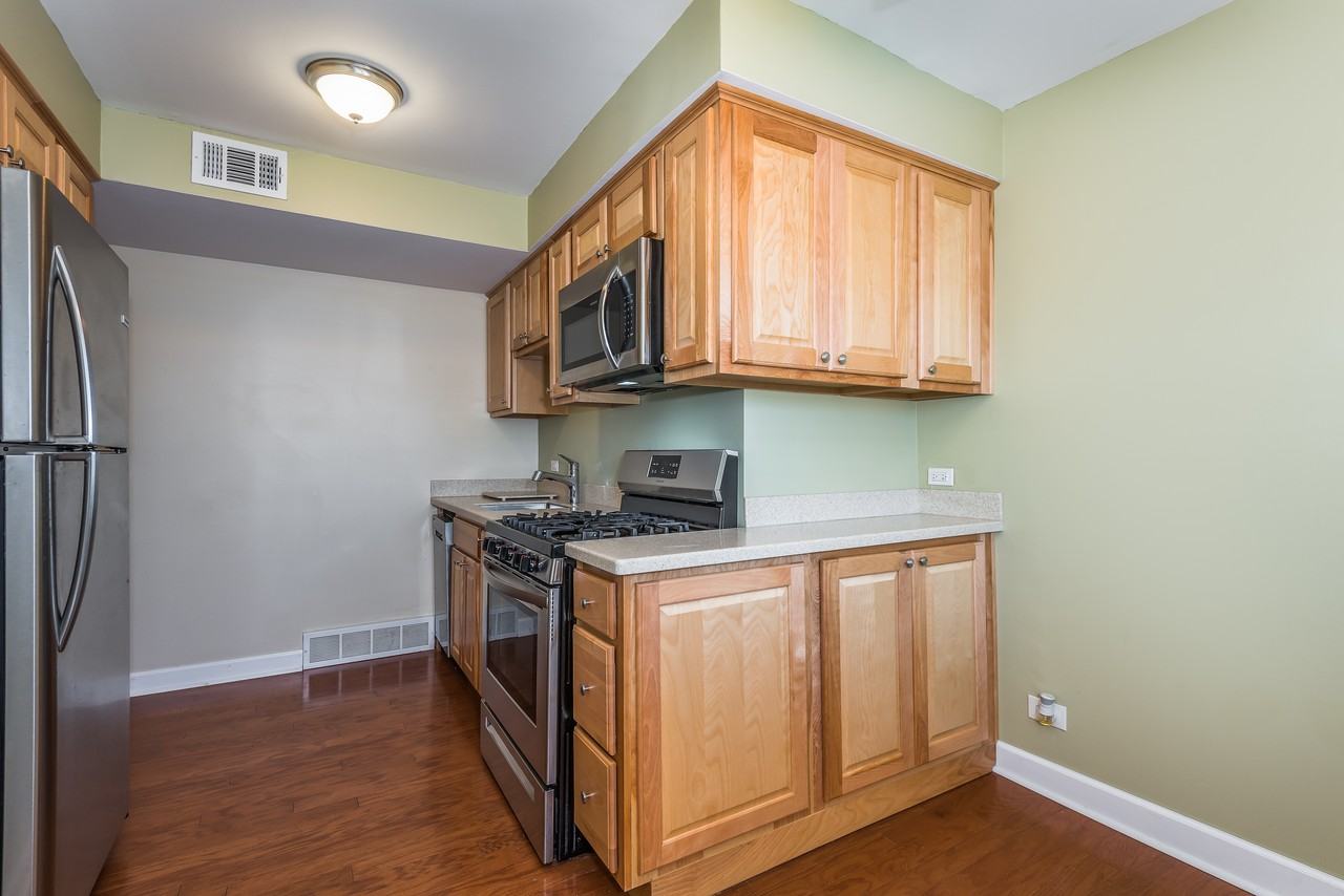 3177 W 115th St #3W - Photo 6 of 17