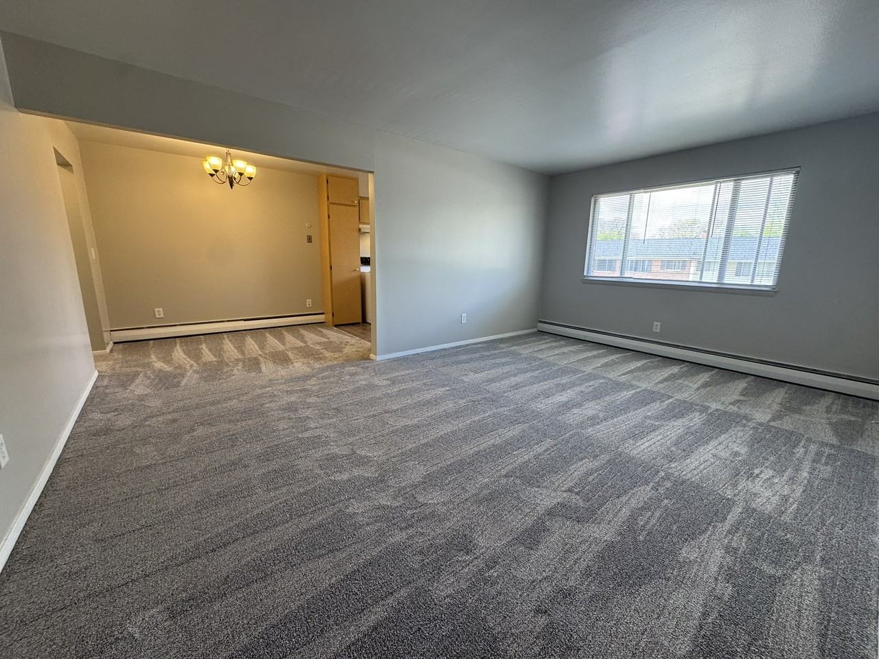 421 Parkdale Ave #B3 - Photo 3 of 15