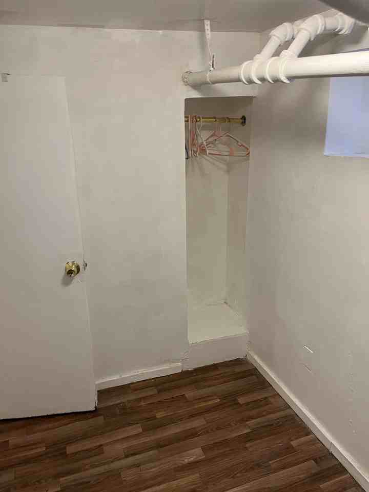 32 N Bond St #NA - Photo 6 of 13
