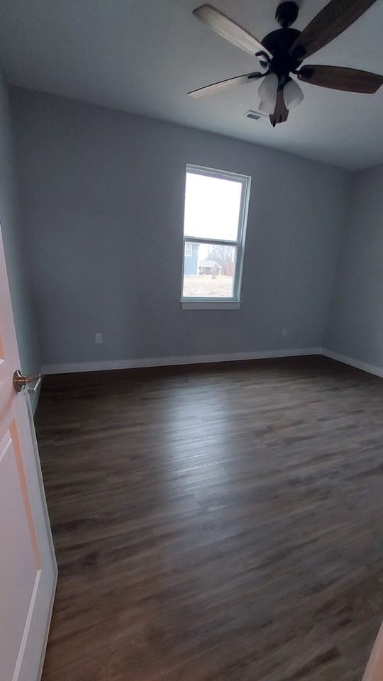 1803 Savannah Ct #NA - Photo 2 of 12