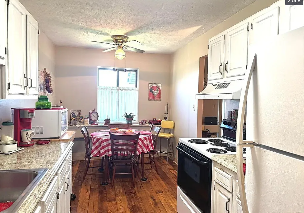 27441 Westown Blvd #1811 - Photo 2 of 8