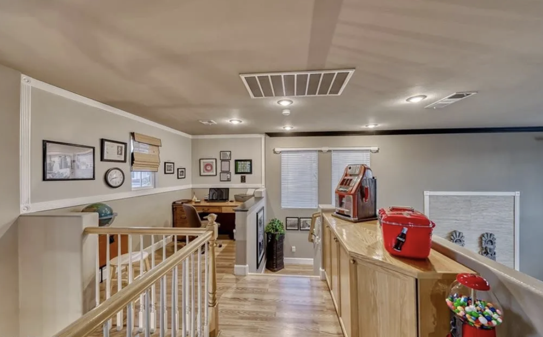 2535 Holman Cir #NA - Photo 5 of 46