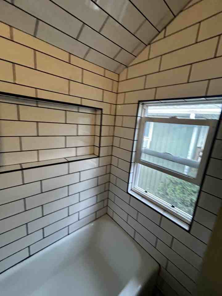 713 S State St #NA - Photo 7 of 7