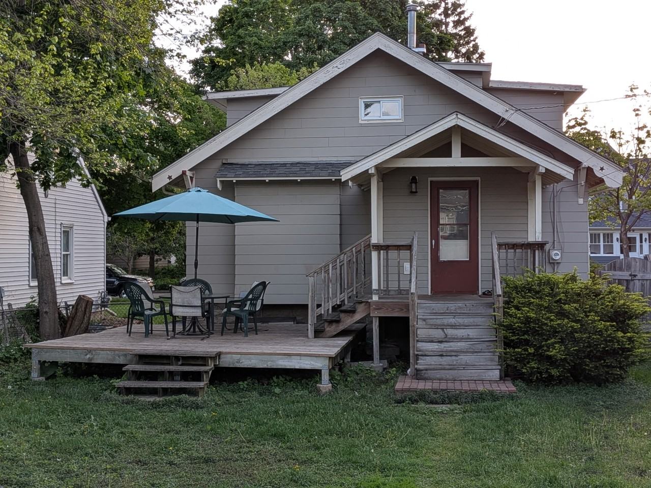 872 20th Ave Se #NA - Photo 3 of 14