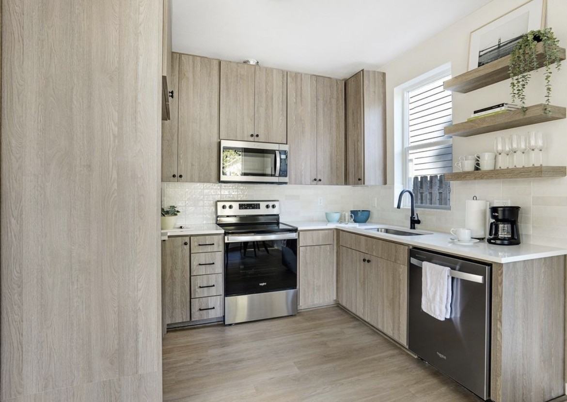 8823 N Endicott Ave #1 - Photo 5 of 16