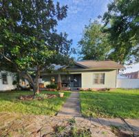 featured image of 118 W 4th St #NA