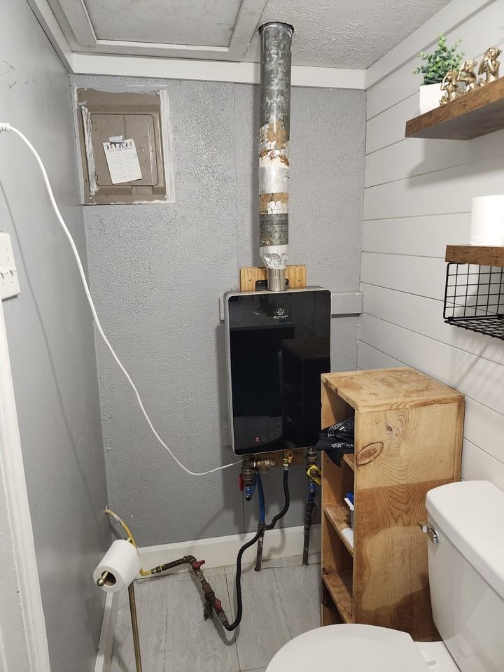 118 W 4th St #NA - Photo 5 of 15