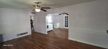 featured image of 2624 Arizona Ave #NA