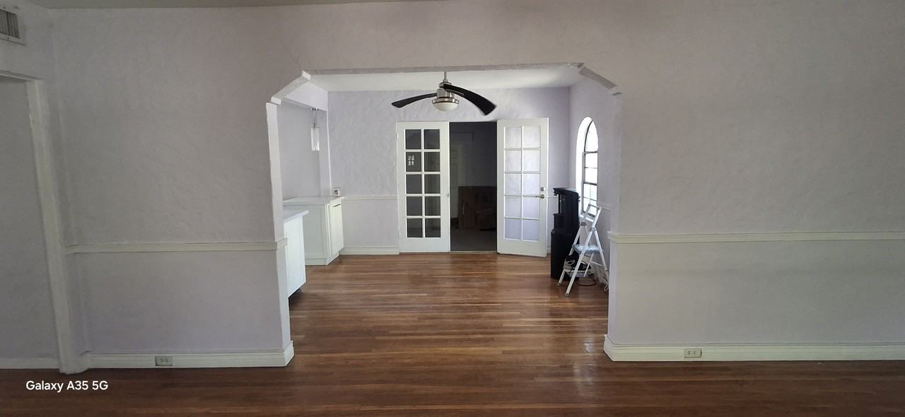 2624 Arizona Ave #NA - Photo 2 of 12