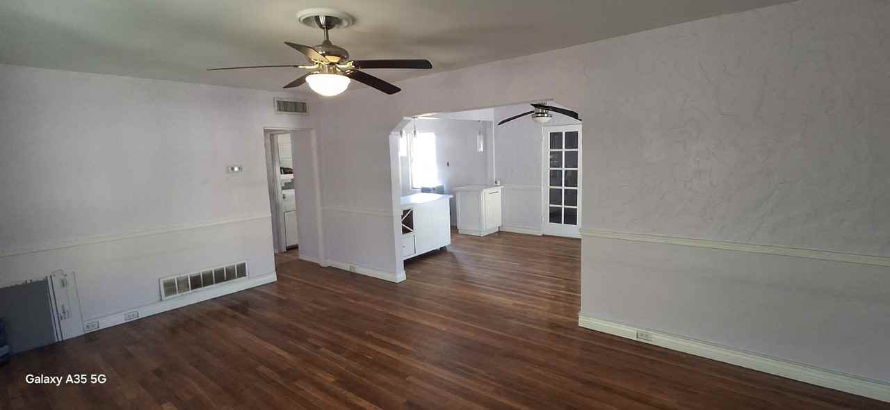 2624 Arizona Ave #NA - Photo 3 of 12