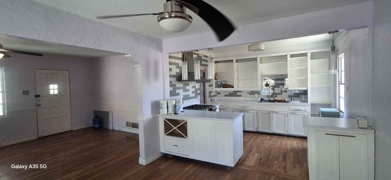 2624 Arizona Ave #NA - Photo 5 of 12