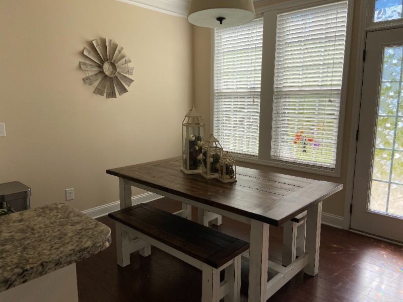 9610 Camberley Ave Nw - Photo 4 of 6