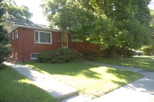 featured image of 124 S 11th Ave