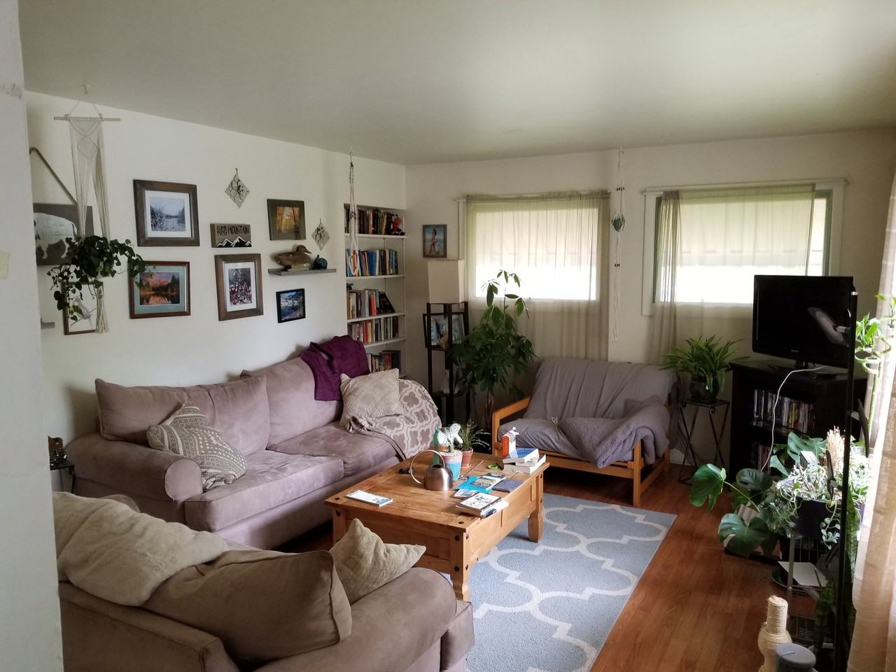 124 S 11th Ave - Photo 5 of 11