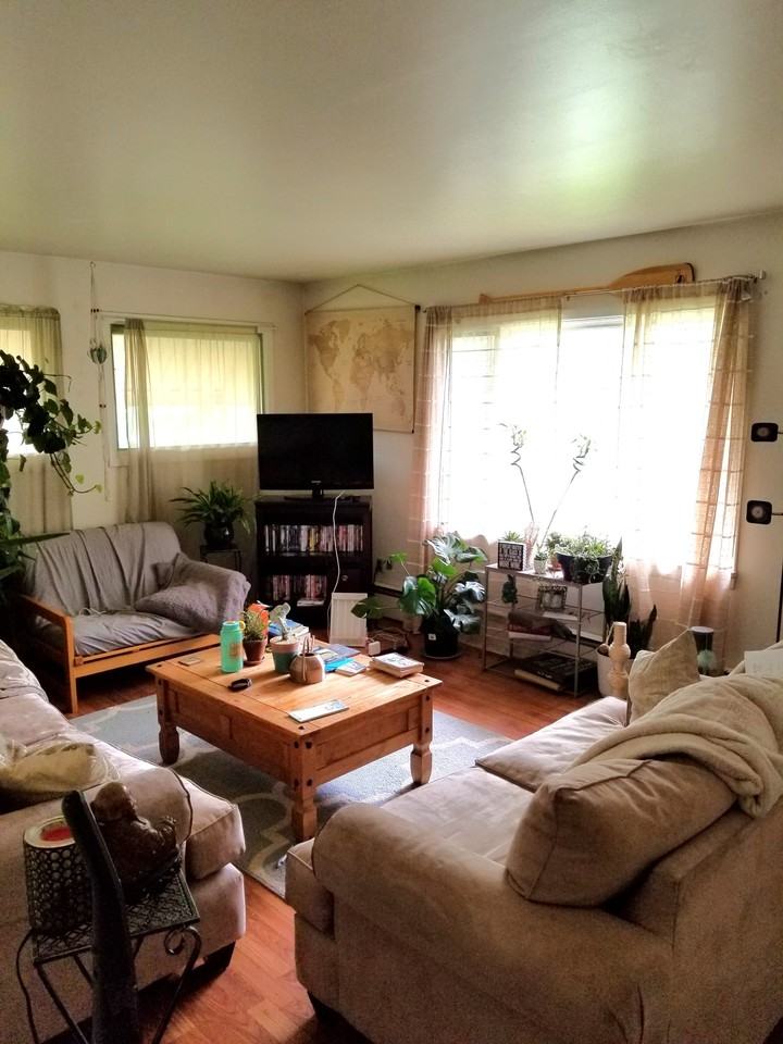 124 S 11th Ave - Photo 6 of 11