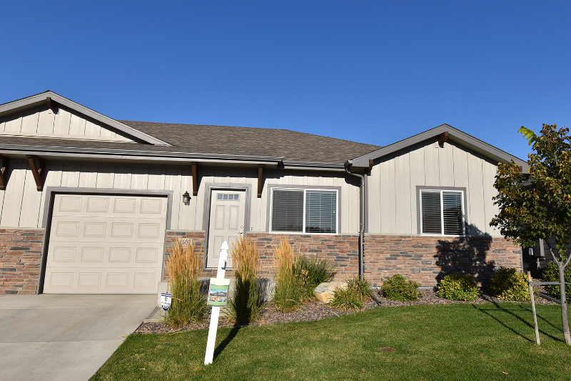 1507 Snowy Range Ct - Photo 2 of 22