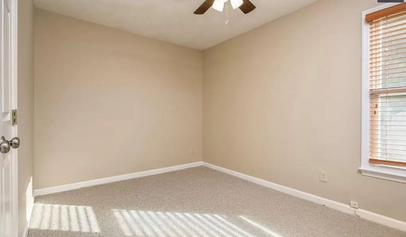 5721 Charbonneau Ct - Photo 6 of 21
