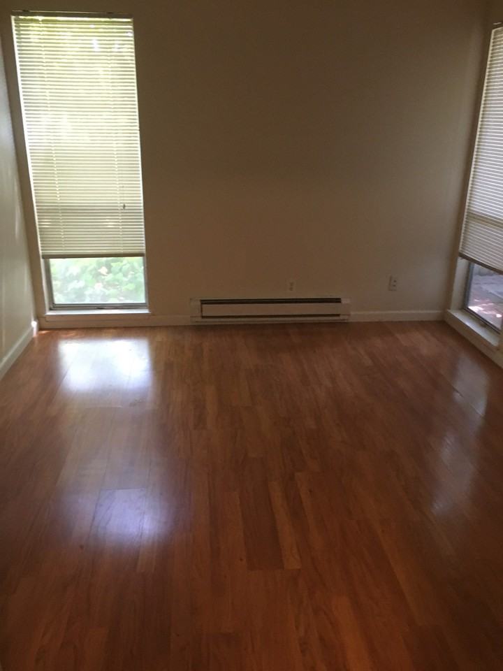 1305 Boulevard Way #105 - Photo 5 of 7