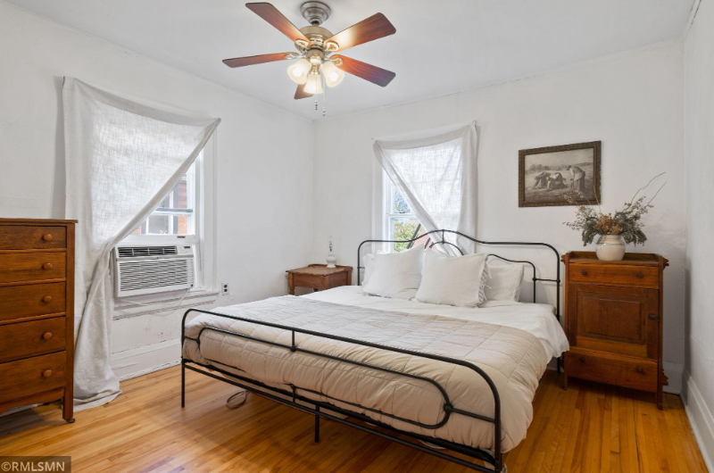 1070 Bradley St #2 - Photo 7 of 14