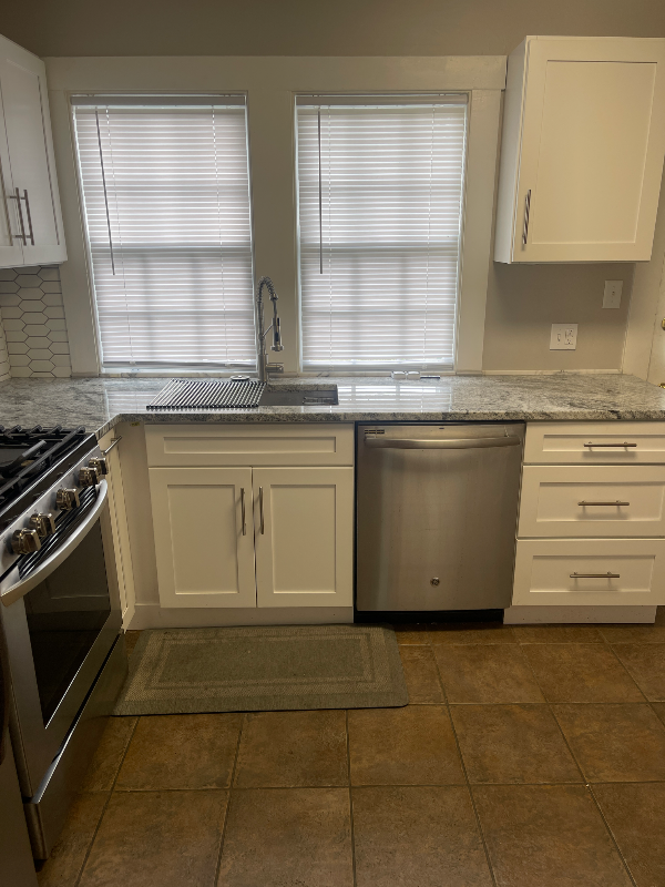 6637 Murray Ave - Photo 7 of 18