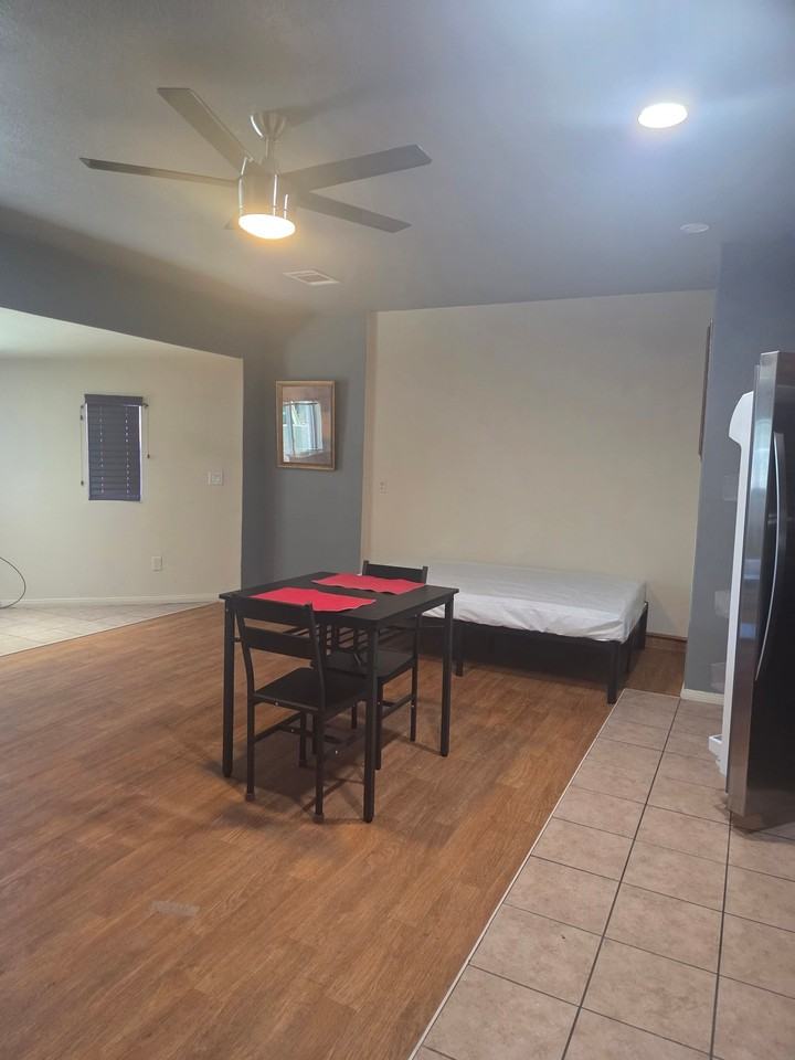1216 W Calle De Oro - Photo 2 of 9