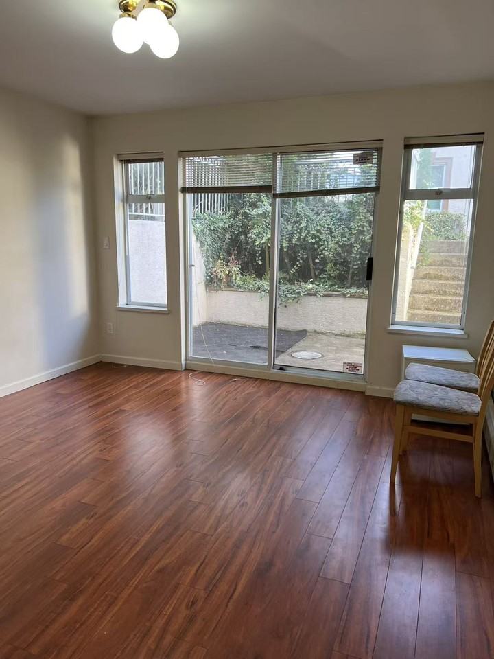 3000 West King Edward Avenue - Photo 8
