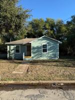 featured image of 801 E Mitchell St