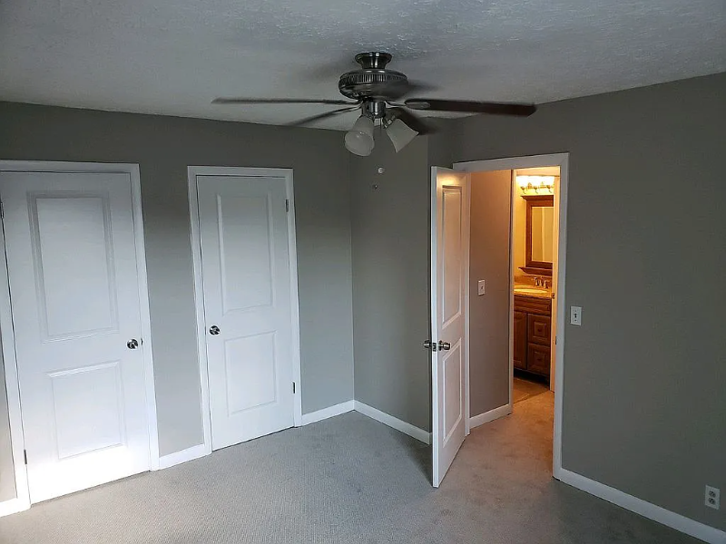 2323_2321Kimberly Drive - Photo 3 of 12