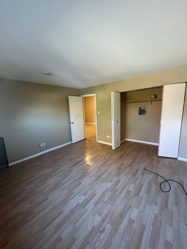 9826 Sayre Ave #10 - Photo 3 of 6