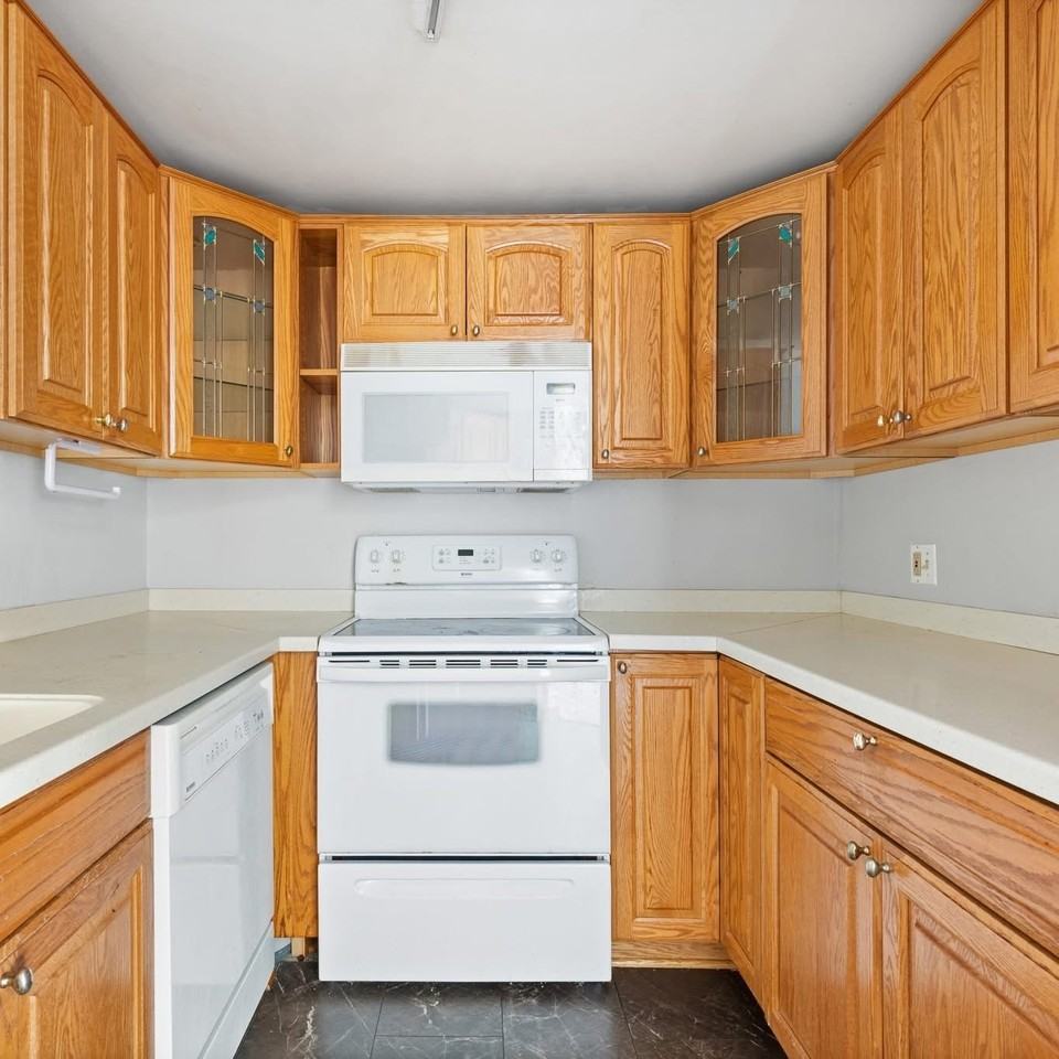 1633 N Prospect Ave #3E - Photo 4 of 7