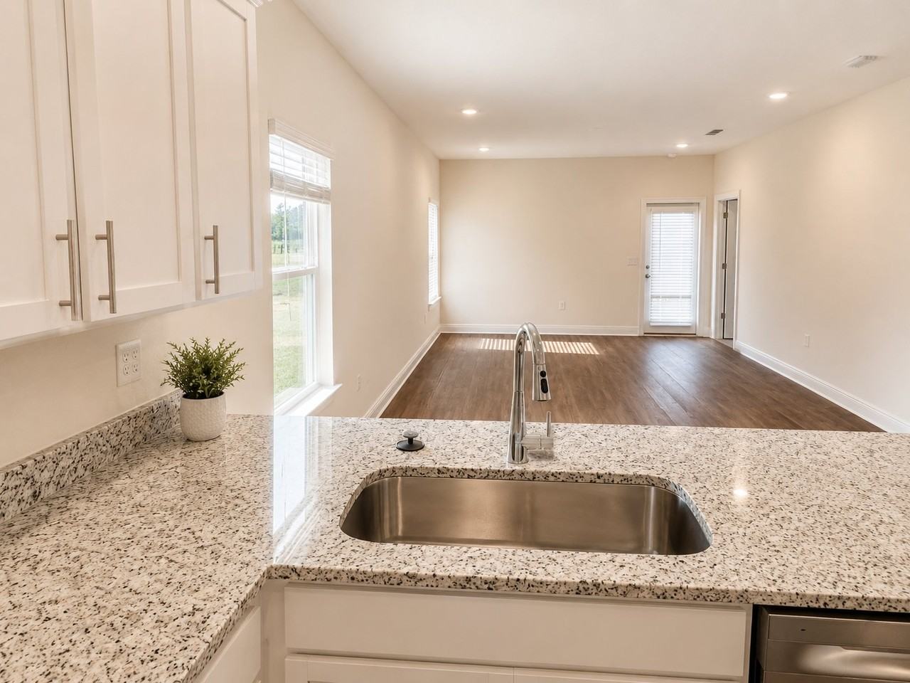 13679 Logan Pl - Photo 6 of 7
