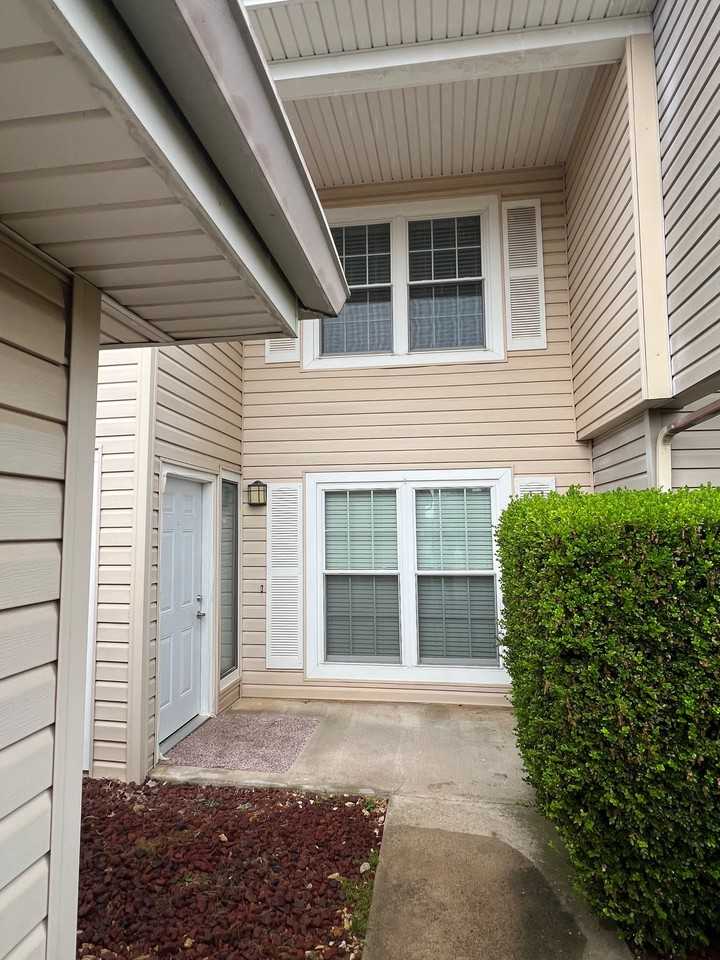 7129 S Braden Ave - Photo 2 of 15