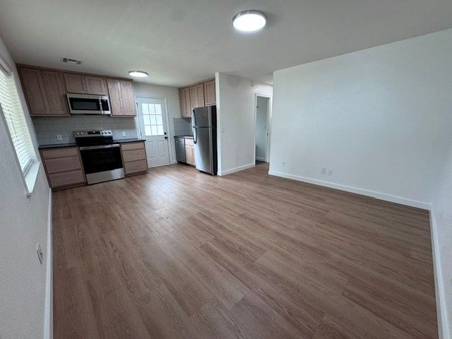 213 Farmer St #213 - Photo 3 of 11